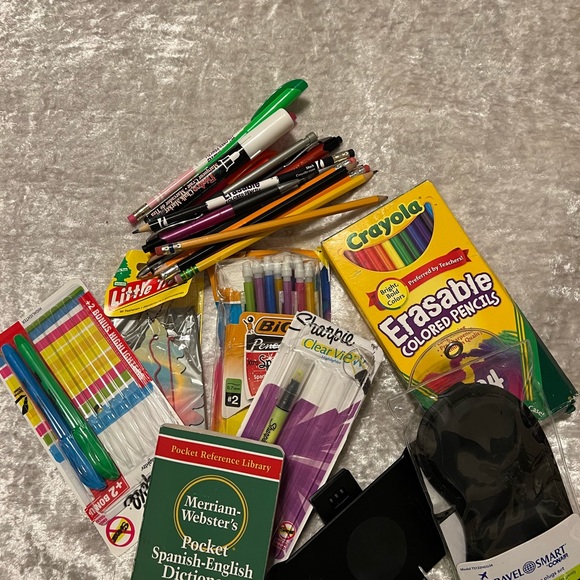 Empyre book bag with supplies, used but good condition - Picture 6 of 12